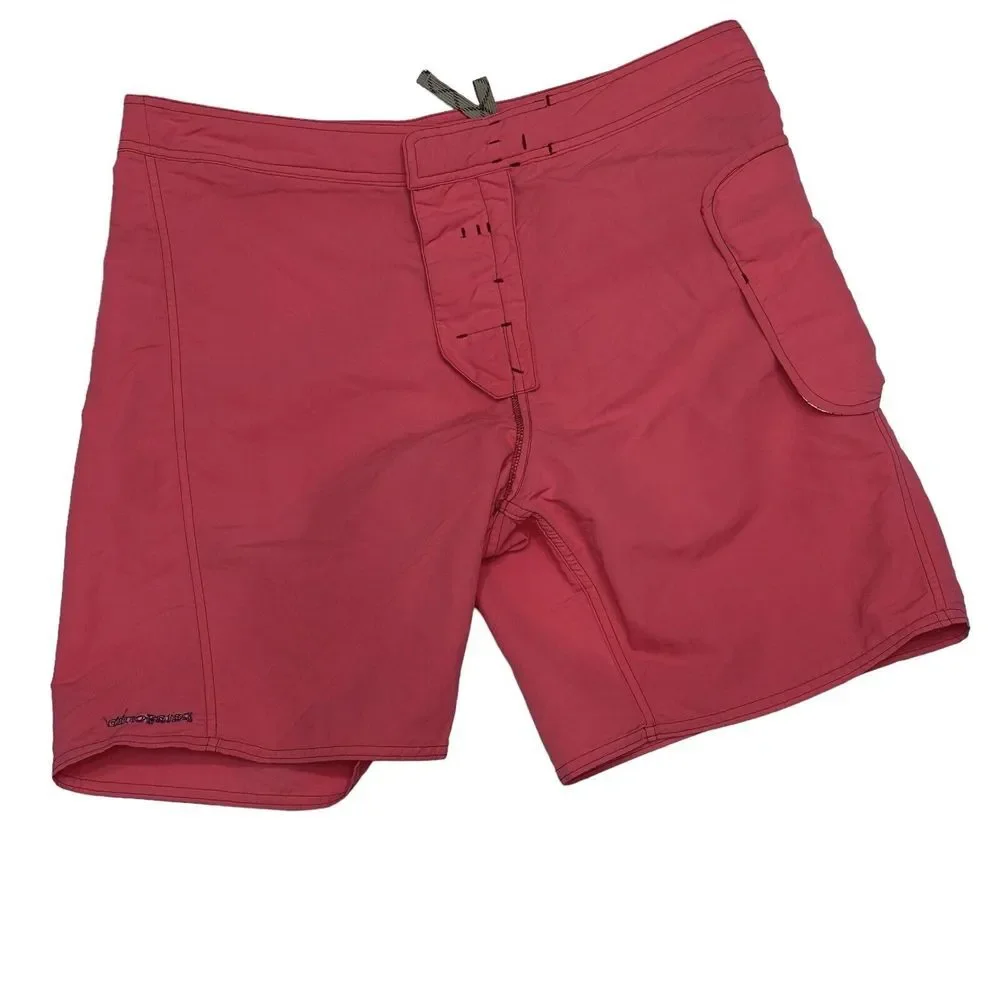 Patagonia Men's Sz 35 Wavefarer Board Surf Swim Shorts Peach Coral Mid Length‎